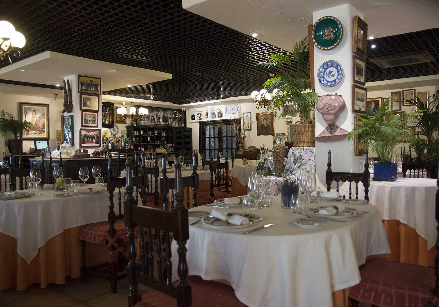 Comedor Principal del Hotel Restaurante Terraza Carmona en Vera, Almería